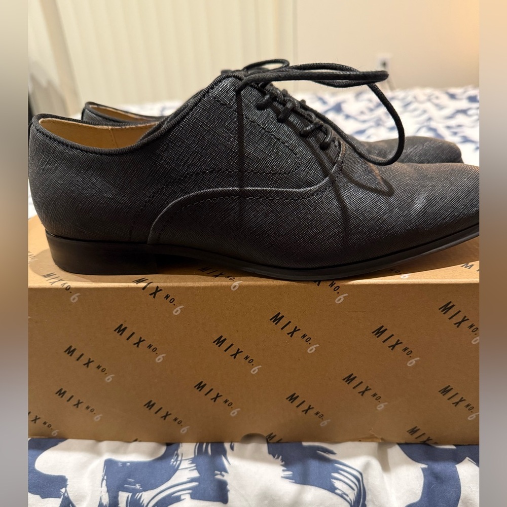 Mix No. 6 Dress Shoes Black Size 9